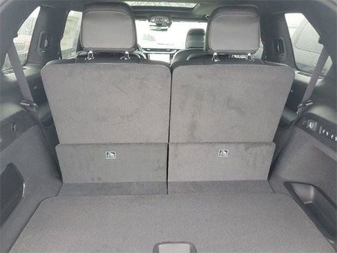 New 2026 Jeep Grand Cherokee L Summit w/ Obsidian Package AWD/4WD image 8
