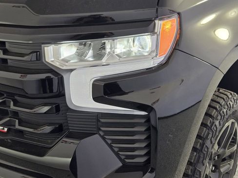 New 2026 Chevrolet Silverado 1500 LT Trail Boss w/ Convenience Package II image 9