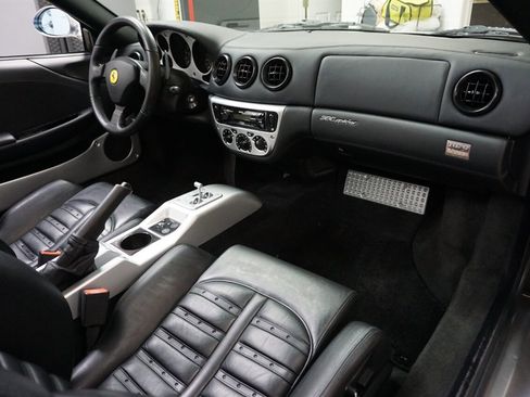 Used 2005 Ferrari 360 Spider RWD image 18