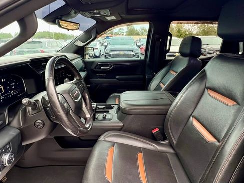 Used 2023 GMC Sierra 1500 AT4 w/ AT4 Premium Package image 23