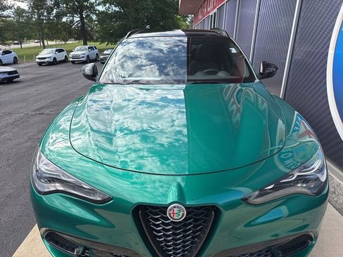 New 2025 Alfa Romeo Stelvio Sprint AWD/4WD image 5
