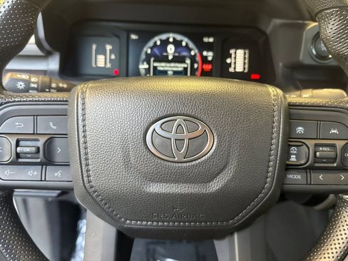 Certified 2025 Toyota Tacoma SR5 RWD image 29
