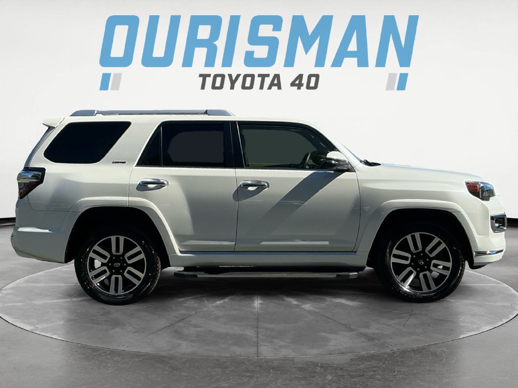 Used 2023 Toyota 4Runner Limited AWD/4WD image 8
