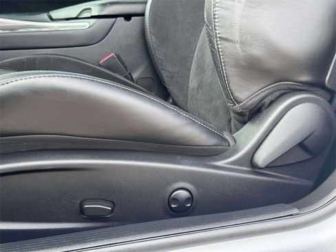 Used 2022 Dodge Challenger R/T Scat Pack w/ Dynamics Package image 8