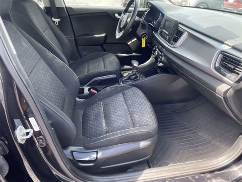 Used 2018 Kia Rio LX image 27