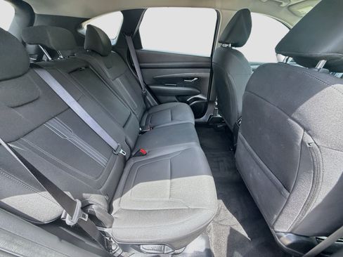Used 2025 Hyundai Tucson SEL FWD image 26