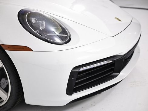 Certified 2020 Porsche 911 Carrera S image 18
