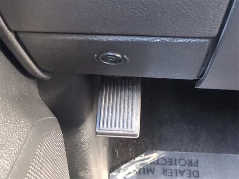 Used 2017 RAM 1500 Tradesman w/ Popular Equipment Group image 27