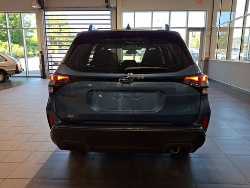 Certified 2025 Subaru Forester Limited AWD/4WD image 5