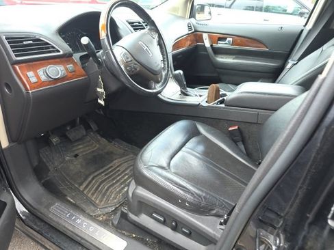 Used 2013 Lincoln MKX FWD w/ Wood Pkg image 12