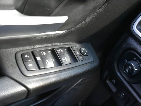 Used 2023 RAM 1500 Big Horn image 27