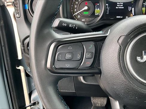 Used 2024 Jeep Wrangler Unlimited Rubicon 4xe AWD/4WD image 11