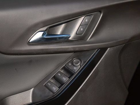 Used 2025 Chevrolet Equinox LT AWD/4WD image 11