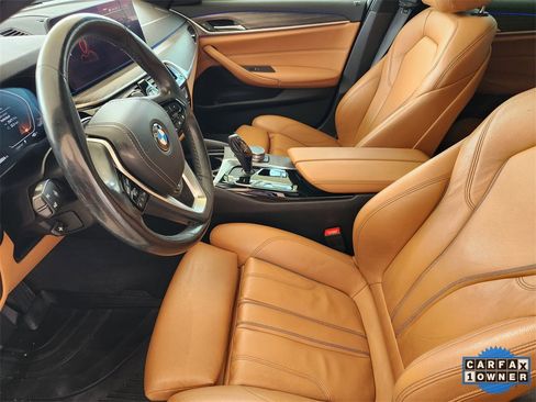 Used 2021 BMW 530i w/ Convenience Package image 15