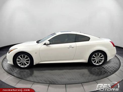 Used 2014 INFINITI Q60 Journey w/ Premium Package image 2