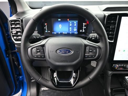 New 2025 Ford Ranger XLT w/ Equipment Group 301A High AWD/4WD image 9