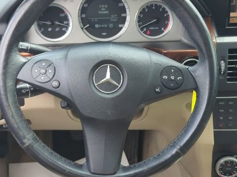 Used 2010 Mercedes-Benz GLK 350 4MATIC image 8