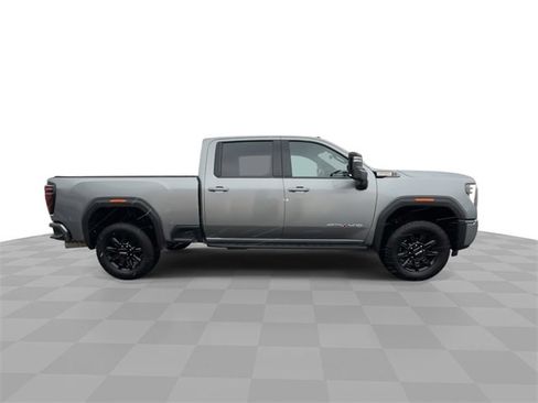 Certified 2025 GMC Sierra 2500 AT4 w/ AT4 Premium Plus Package image 9