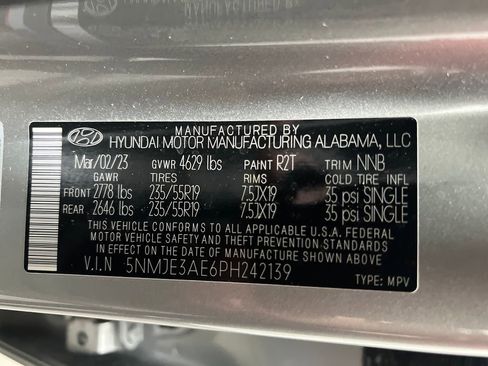 Used 2023 Hyundai Tucson Limited image 33