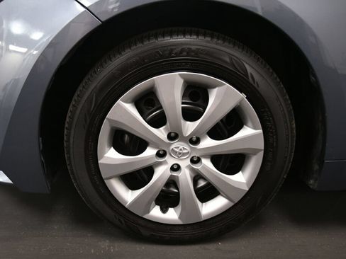 Used 2024 Toyota Corolla LE FWD image 31