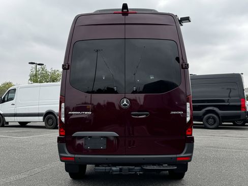 New 2025 Mercedes-Benz Sprinter 2500 image 9