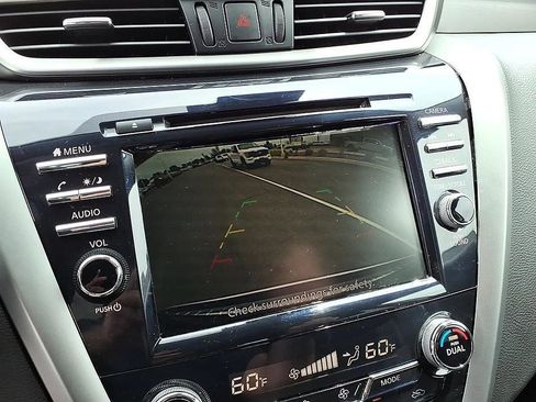 Used 2023 Nissan Murano S AWD/4WD image 28