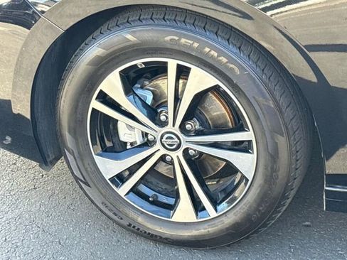 Used 2023 Nissan Sentra SV image 26