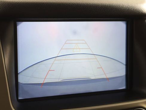 Used 2018 GMC Yukon Denali w/ Open Road Package image 10