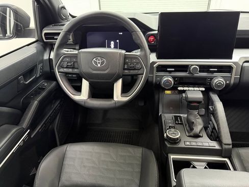 Used 2025 Toyota 4Runner TRD Off-Road Premium image 31