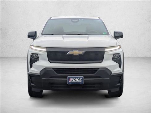 Used 2024 Chevrolet Silverado EV W/T image 2