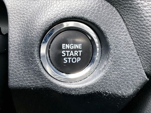 Used 2023 Toyota RAV4 XLE FWD image 56