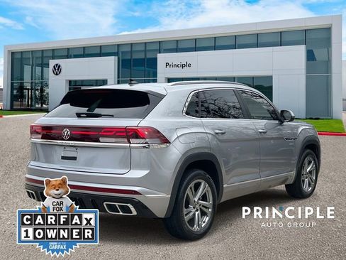 Certified 2024 Volkswagen Atlas Cross Sport SEL R-Line image 4