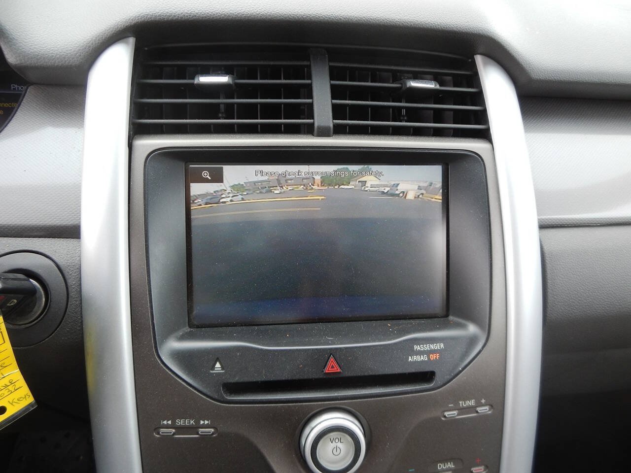 Used 2014 Ford Edge SEL w/ Equipment Group 205A AWD/4WD image 3