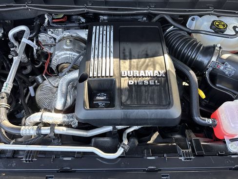 Used 2023 GMC Sierra 1500 Elevation image 33