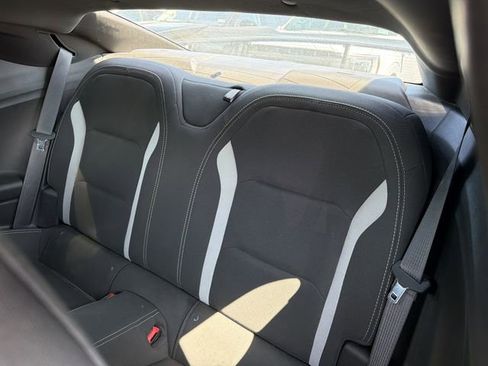 Used 2018 Chevrolet Camaro SS RWD image 12