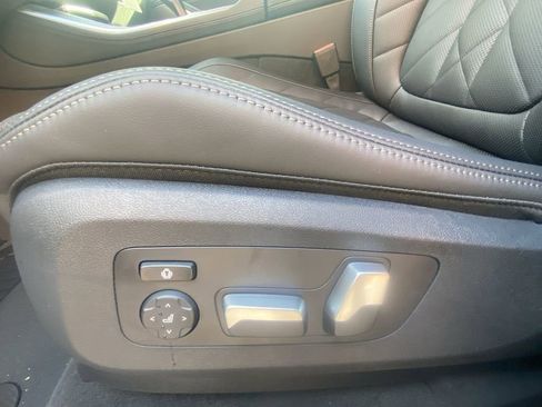 Used 2023 BMW X5 xDrive40i w/ Premium Package image 35