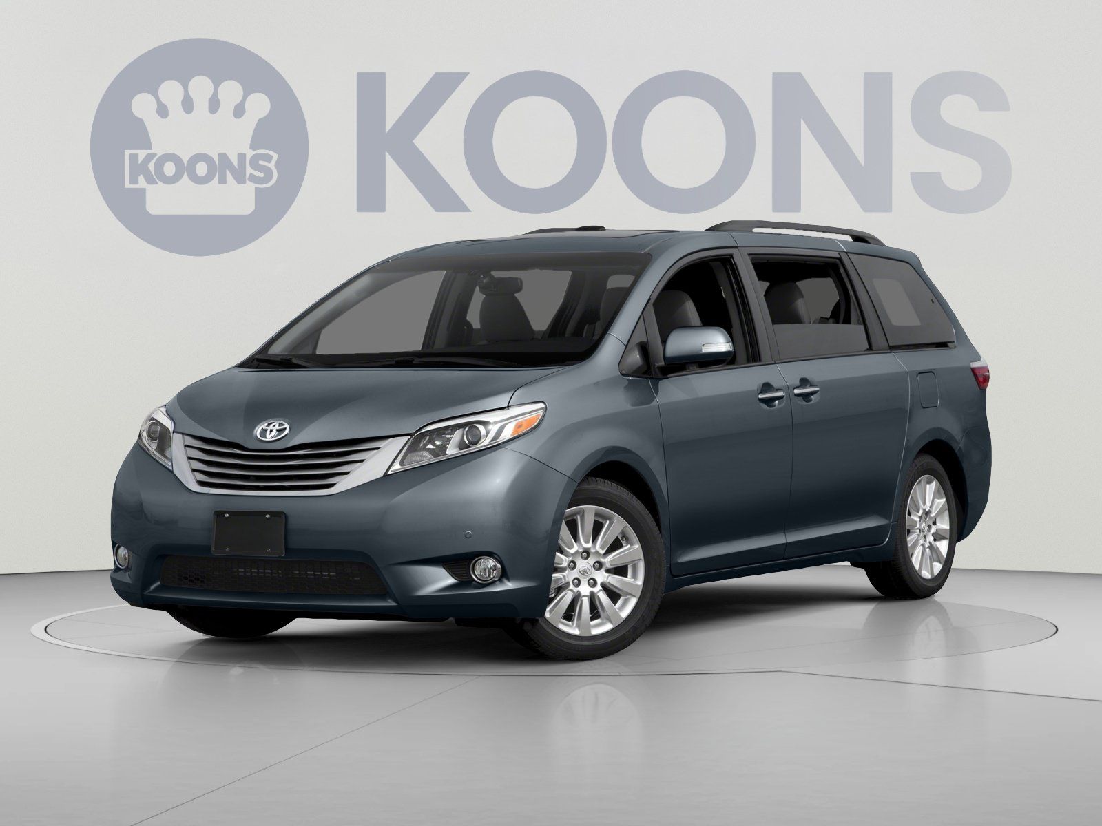 Used 2017 Toyota Sienna XLE w/ XLE Navigation Package FWD image 1