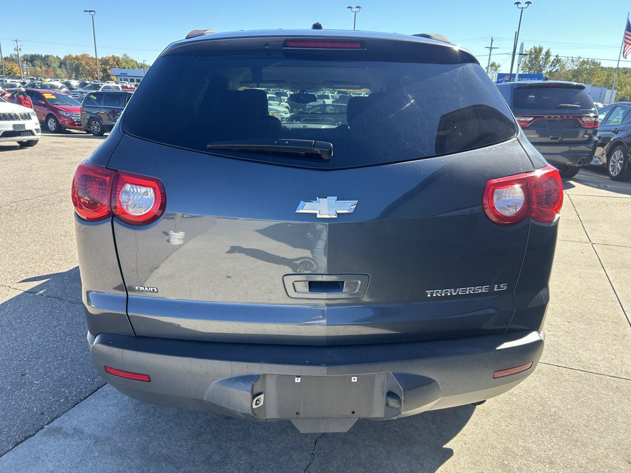 Used 2011 Chevrolet Traverse LS AWD/4WD image 6