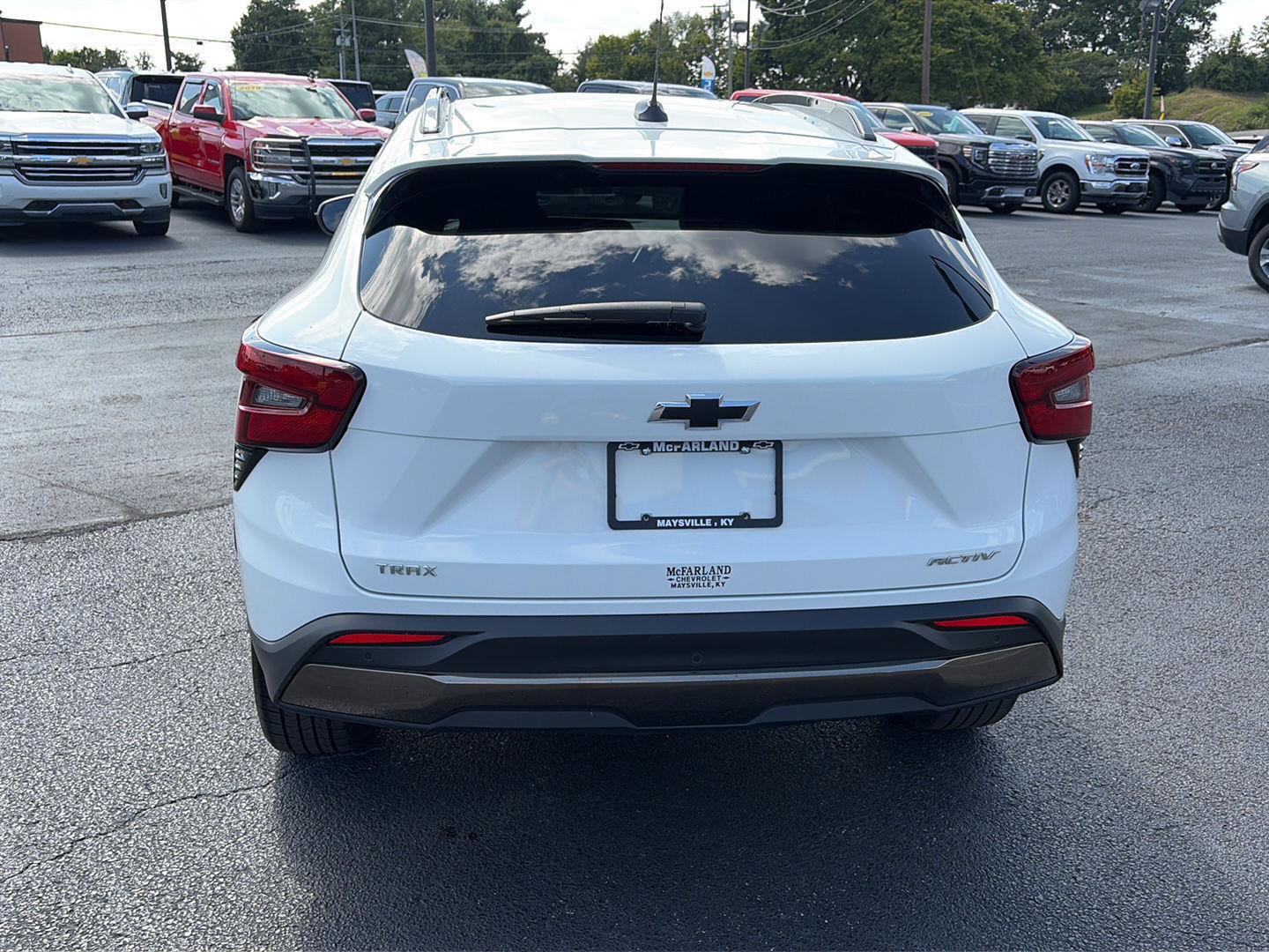 Used 2025 Chevrolet Trax ACTIV w/ Driver Confidence Package FWD image 4