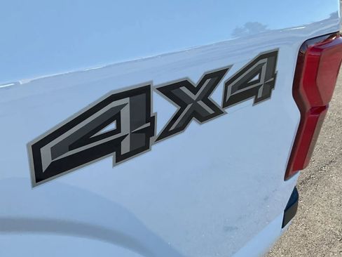 Used 2020 Ford F150 Lariat w/ Equipment Group 502A Luxury image 14