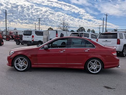 Used 2011 Mercedes-Benz C 350 Sport image 2
