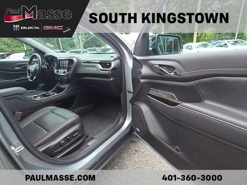 Used 2023 GMC Acadia AT4 w/ Technology Package AWD/4WD image 32