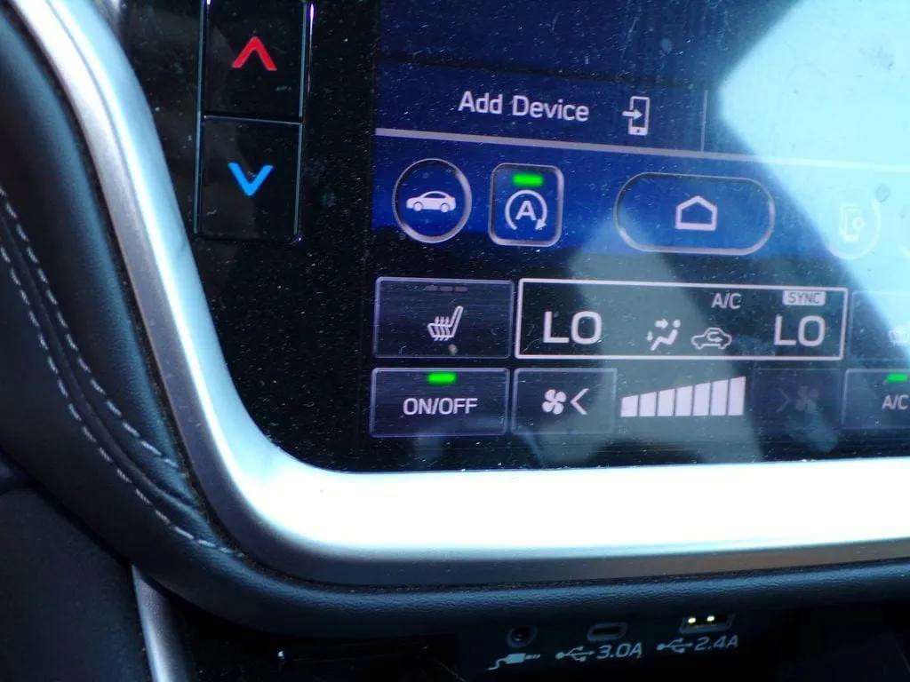 Certified 2024 Subaru Outback Premium AWD/4WD image 9