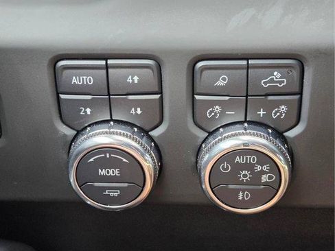 Certified 2025 GMC Sierra 2500 Denali AWD/4WD image 31
