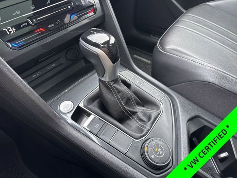 Certified 2024 Volkswagen Tiguan SE R-Line image 23