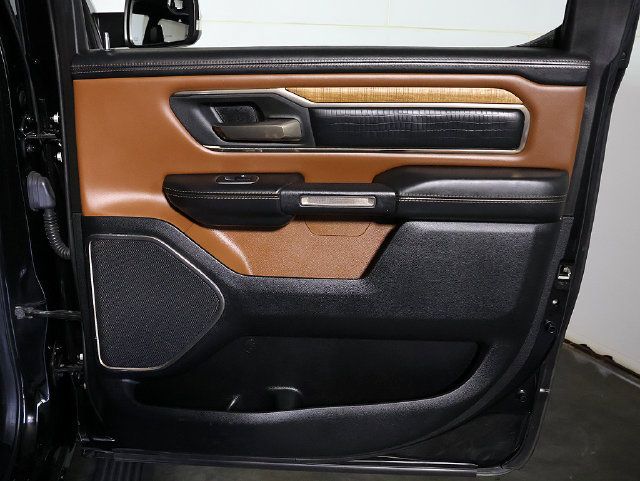 Used 2019 RAM 1500 Limited AWD/4WD image 32