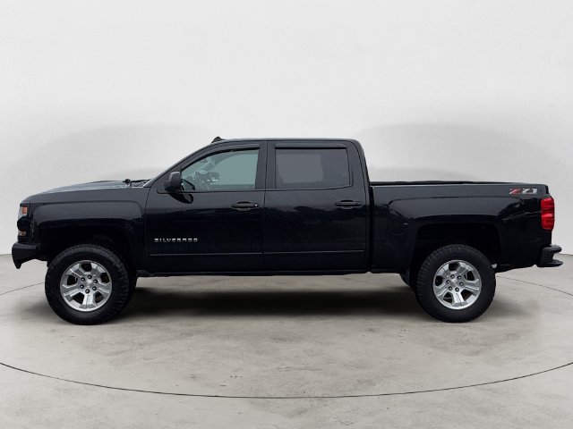 Used 2018 Chevrolet Silverado 1500 LT w/ True North Edition AWD/4WD image 8