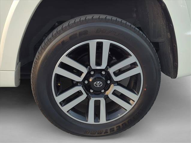 Used 2023 Toyota 4Runner Limited RWD image 6
