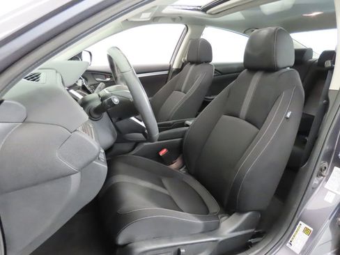 Used 2021 Honda Civic EX image 5