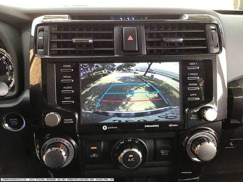 Used 2023 Toyota 4Runner TRD Off-Road Premium AWD/4WD image 14